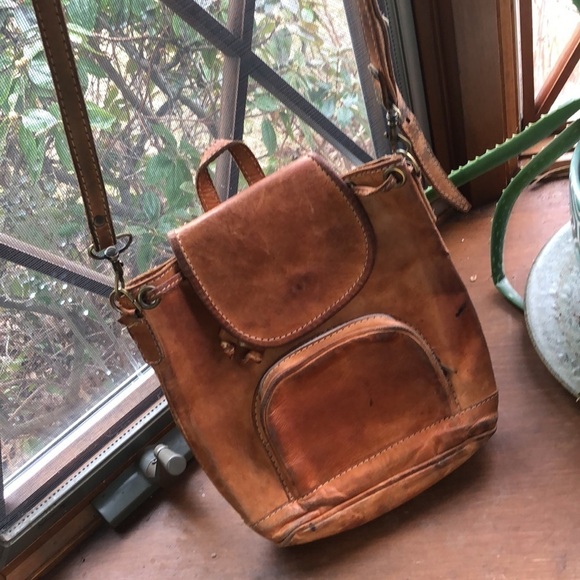Vintage Paraguay Genuine Hand Made Leather Satchel - Picture 11 of 15